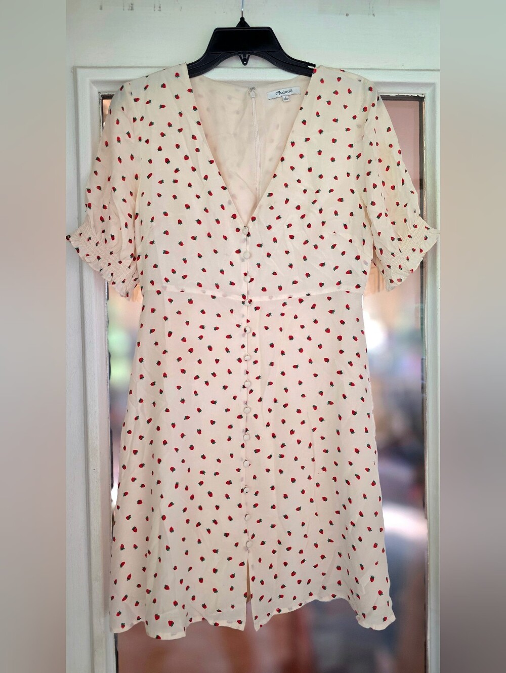 Madewell Cream 100% Silk V-Neck Button Front Strawberry Dress Summer Sz 4 Small